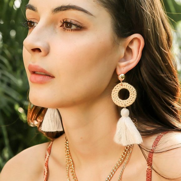 “Orval” Earrings Tassels Wicker Cream White - Picture 6 of 9